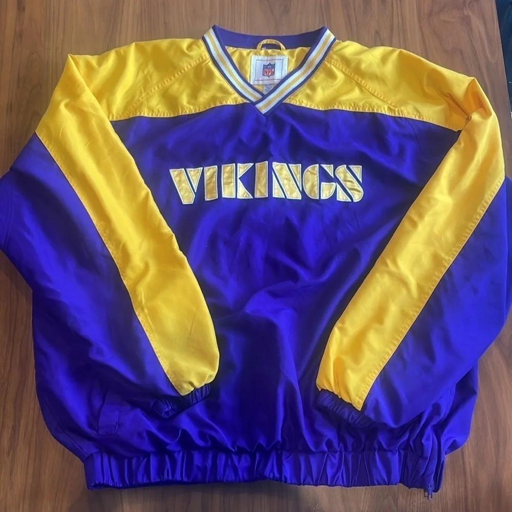 Vintage 90’s Minnesota Vikings pullover - Picture 2 of 6